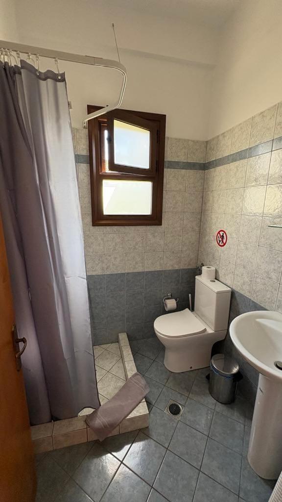 Romanza Rooms Poulithra Luaran gambar
